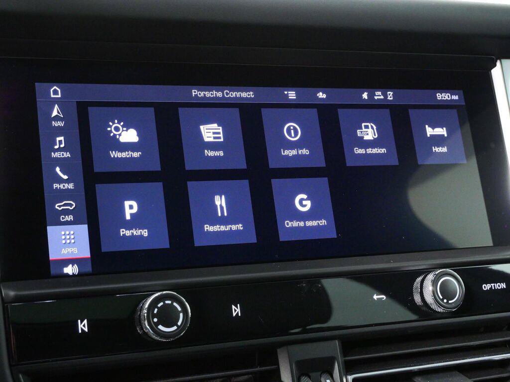 Certified 2026 Porsche Macan GTS AWD/4WD image 17