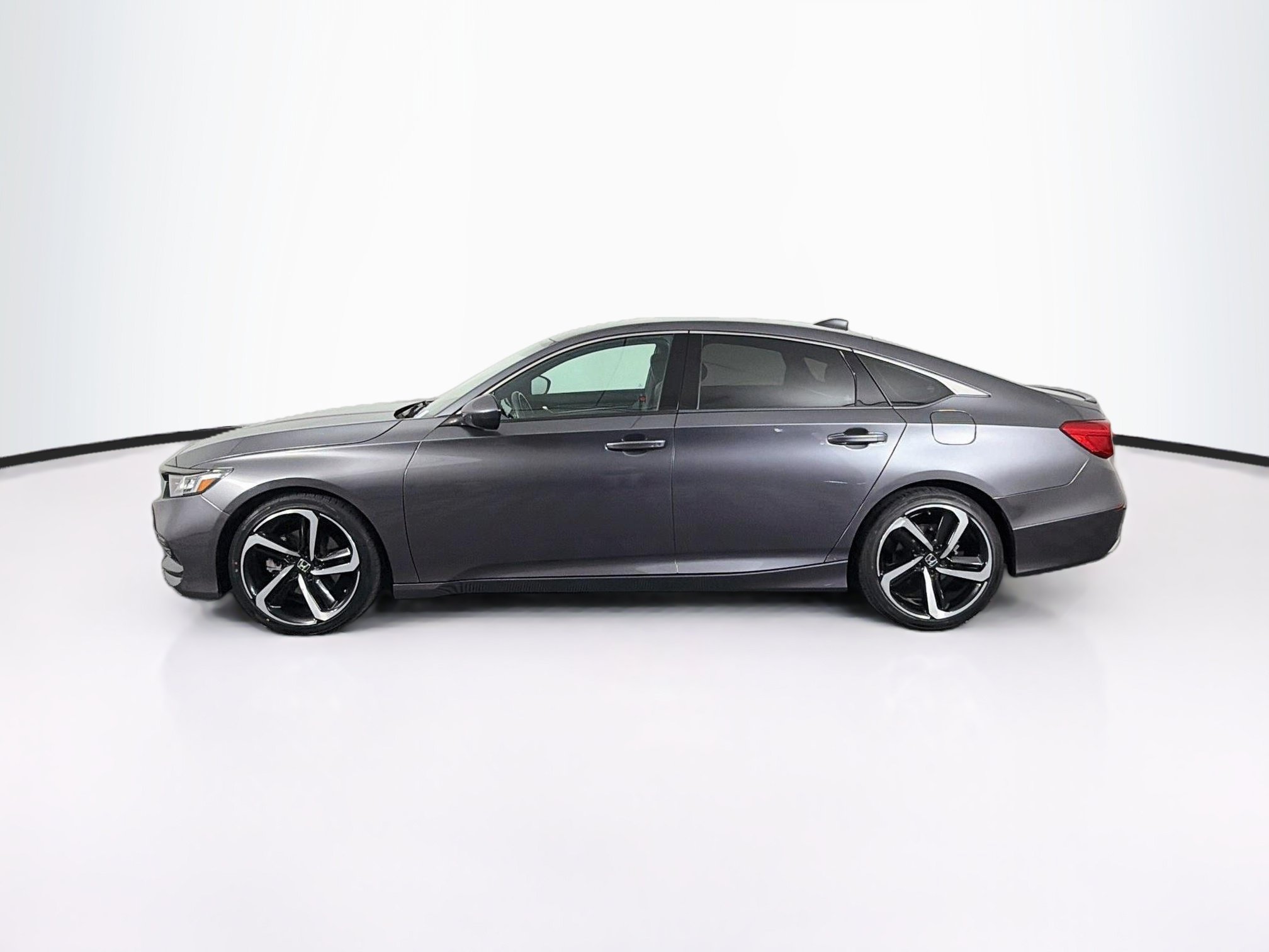 Used 2020 Honda Accord Sport image 4