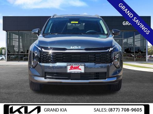 New 2026 Kia Sportage EX AWD/4WD image 3