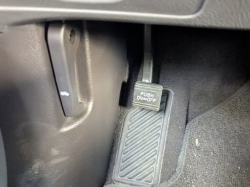 Used 2010 Hyundai Santa Fe GLS image 31