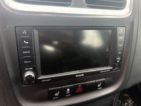 Used 2014 Dodge Avenger R/T w/ Sun/Sound Group image 15