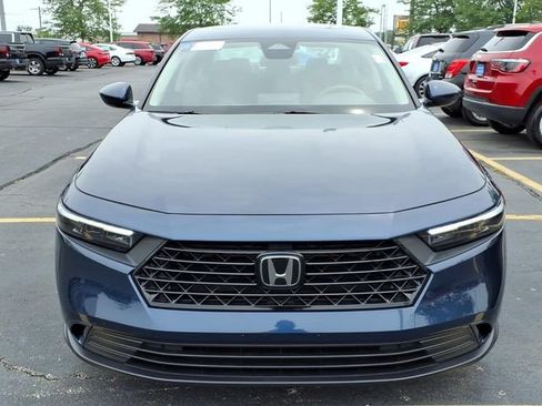 Used 2023 Honda Accord EX image 2