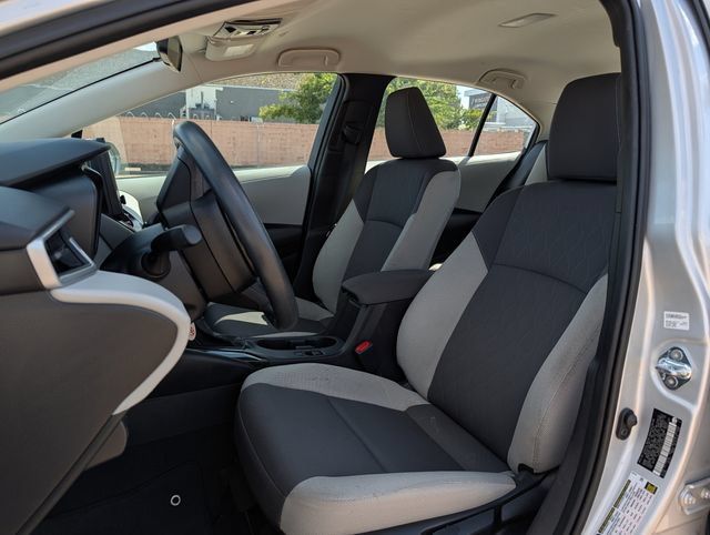 Used 2026 Toyota Corolla LE FWD image 22