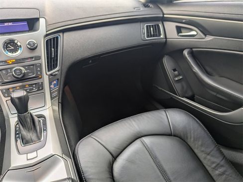 Used 2011 Cadillac CTS Sedan image 17