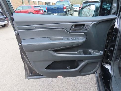 Certified 2023 Honda Odyssey EX-L image 16