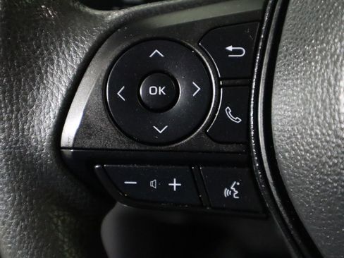 Used 2023 Toyota Corolla LE image 41