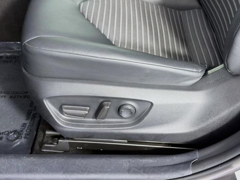 Used 2023 Toyota Camry SE FWD image 36