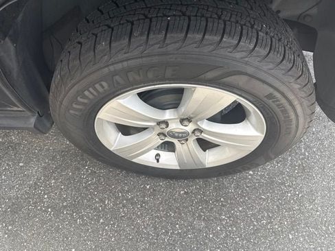 Used 2012 Jeep Compass Latitude w/ Sun/Sound Group FWD image 6