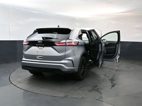 Used 2023 Ford Edge ST-Line AWD/4WD image 29
