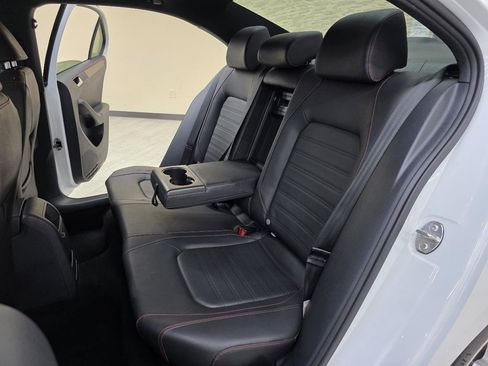 Used 2017 Volkswagen Jetta GLI FWD image 24