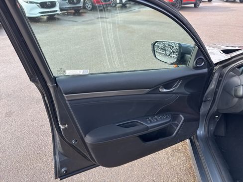 Used 2019 Honda Civic EX image 14