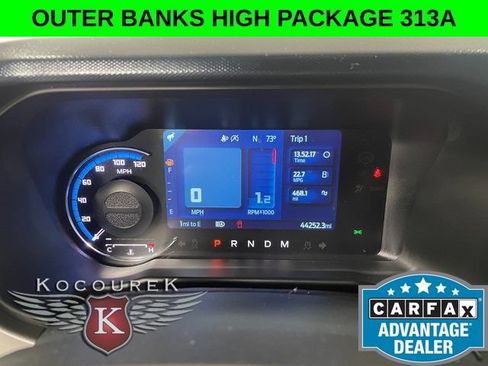 Used 2023 Ford Bronco Outer Banks AWD/4WD image 15