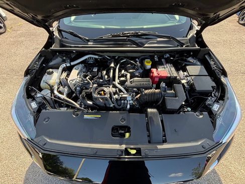 Used 2025 Nissan Sentra SV FWD image 31