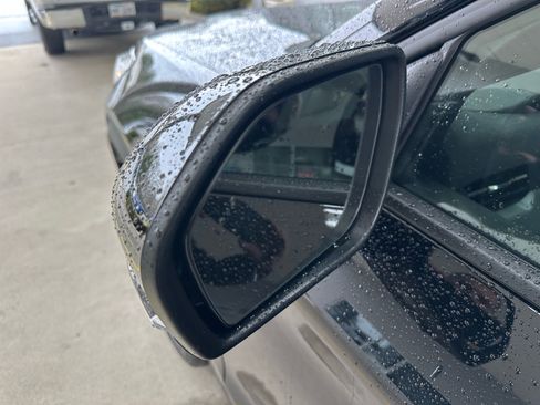 New 2026 Ford Explorer ST-Line w/ ST-Line Street Pack image 13