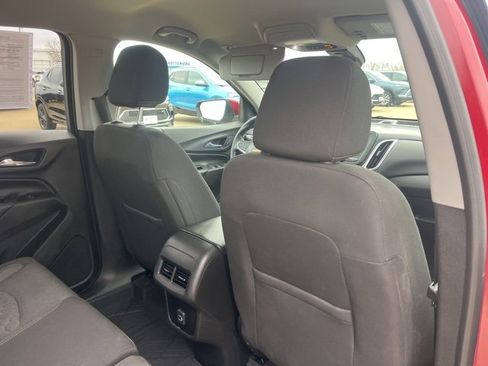 Used 2020 Chevrolet Equinox LT image 48