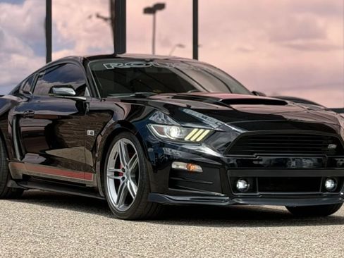 Used 2015 Ford Mustang GT Premium w/ Enhanced Security Package RWD image 21
