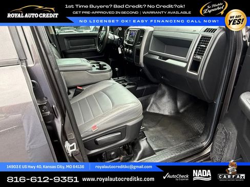Used 2016 RAM 2500 Tradesman w/ Chrome Appearance Group AWD/4WD image 11
