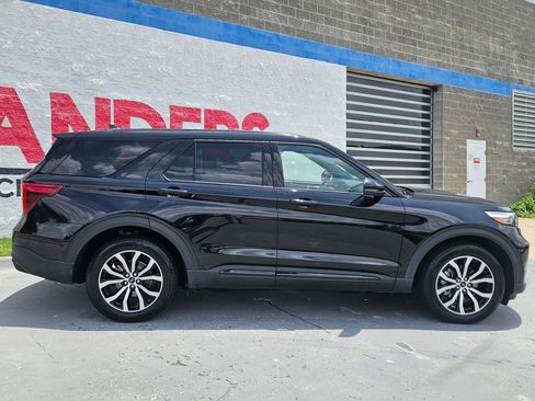 Used 2021 Ford Explorer ST w/ Equipment Group 401A AWD/4WD image 8