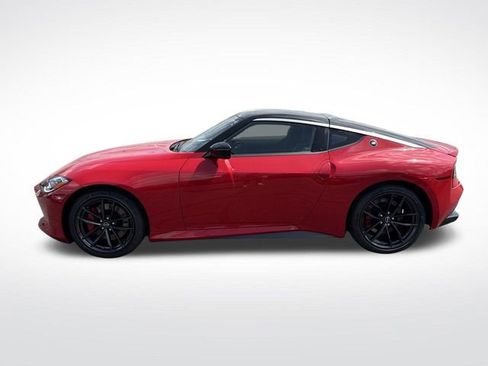 New 2025 Nissan Z Performance w/ Floor Mat Package image 2
