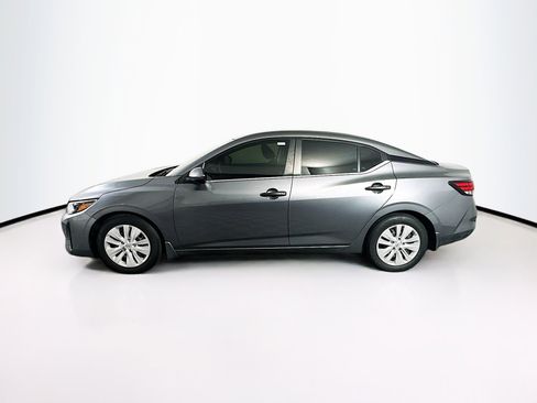 Used 2024 Nissan Sentra S image 4