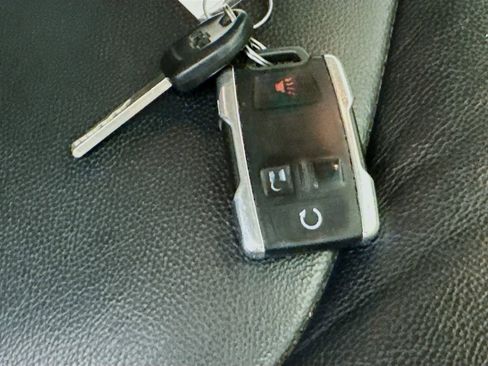 Used 2021 Chevrolet Colorado ZR2 image 39