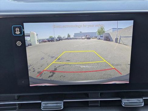 Used 2024 Hyundai Kona SEL image 11