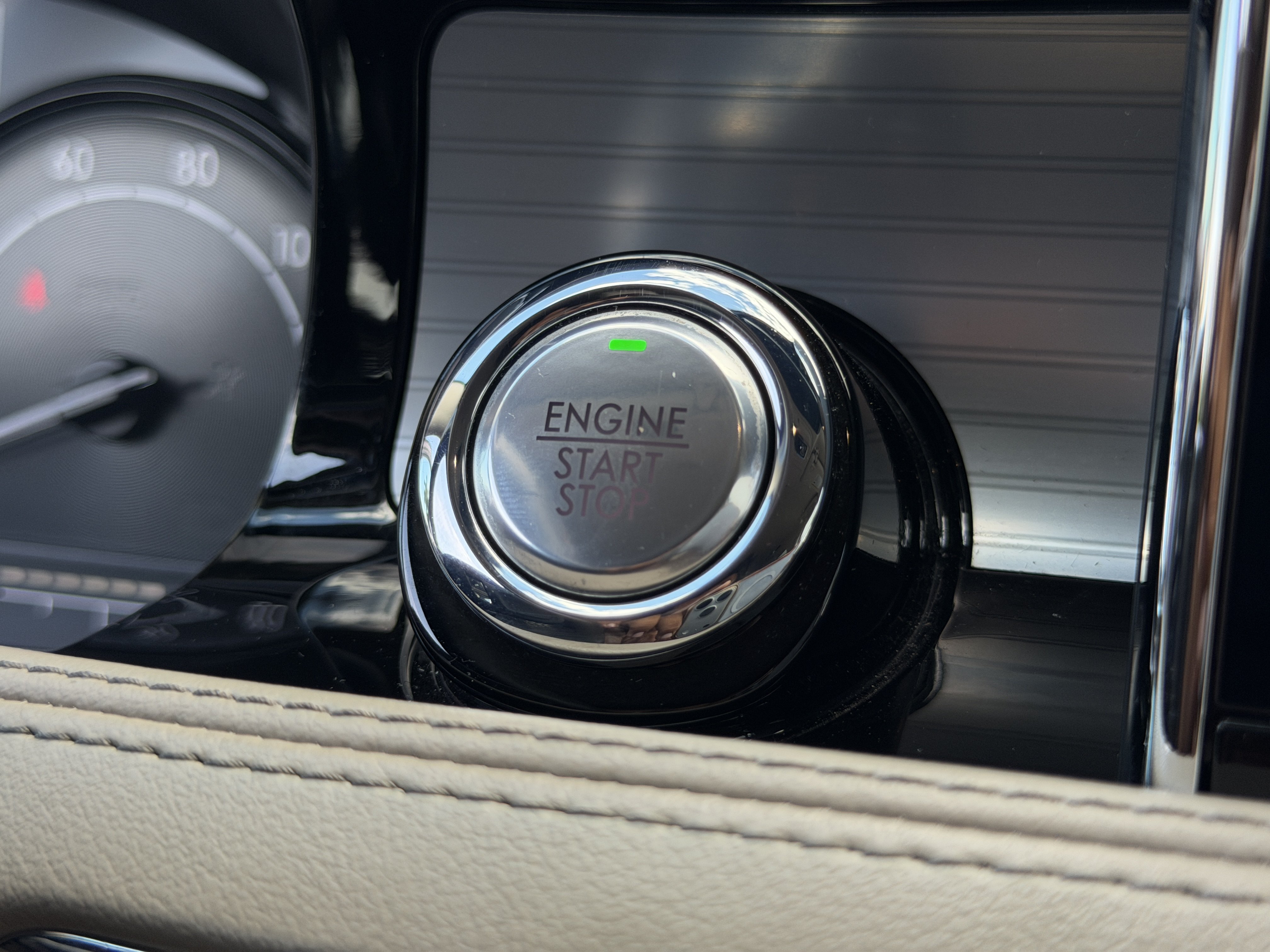 Used 2021 Lincoln Corsair FWD image 26