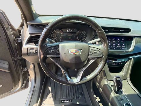Used 2020 Cadillac XT6 Sport AWD/4WD image 10