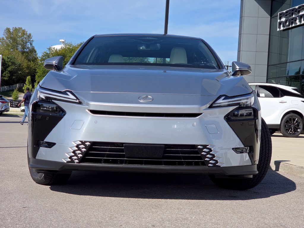 New 2026 Lexus ES 350h AWD w/ Convenience Package image 3