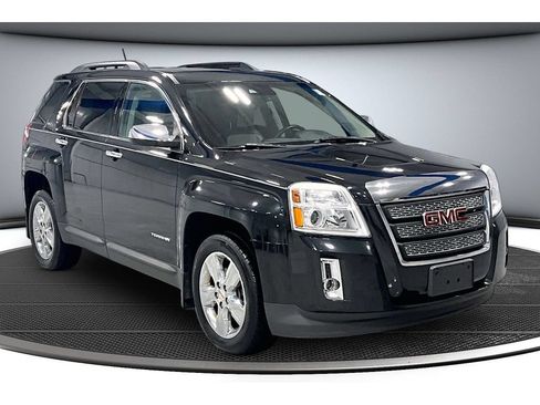 Used 2014 GMC Terrain SLT w/ Chrome Appearance Package FWD image 2