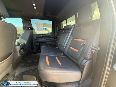 Used 2024 GMC Sierra 2500 AT4 w/ AT4 Premium Plus Package image 21