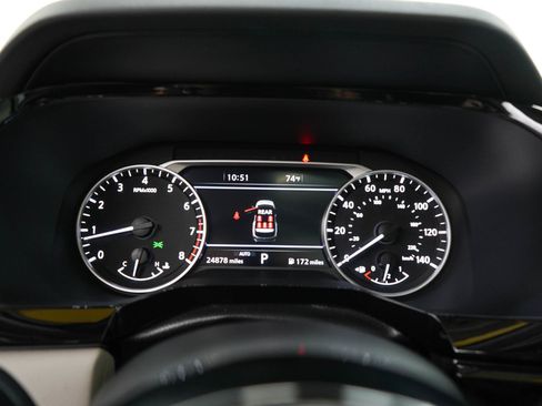 Used 2024 Nissan Pathfinder SL w/ SL Premium Package AWD/4WD image 30
