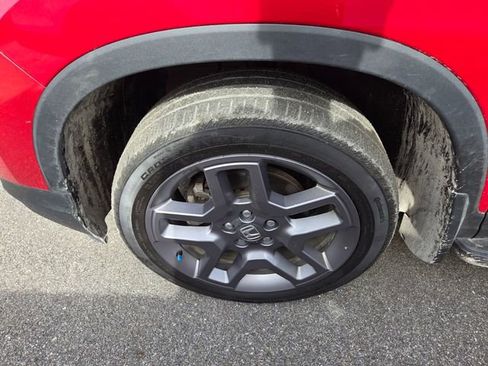 Used 2023 Honda Passport EX-L image 4