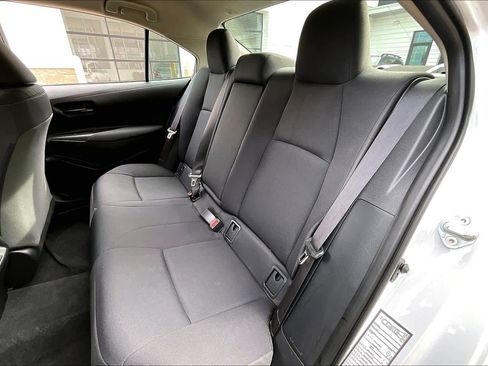 Used 2025 Toyota Corolla LE image 20