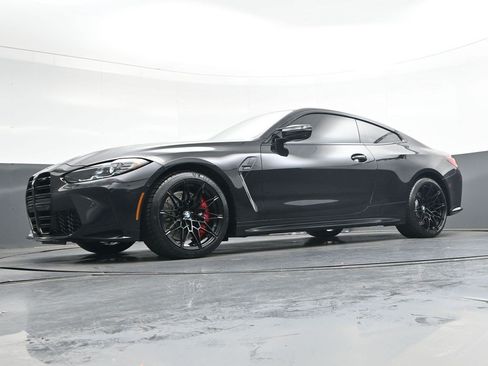 Used 2024 BMW M4 Coupe w/ Executive Package RWD image 36