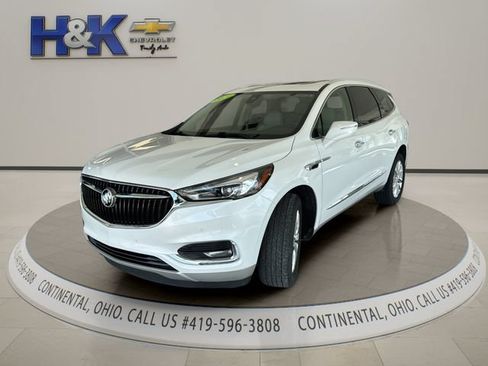Used 2021 Buick Enclave Premium w/ Sun and Sites Package AWD/4WD image 3
