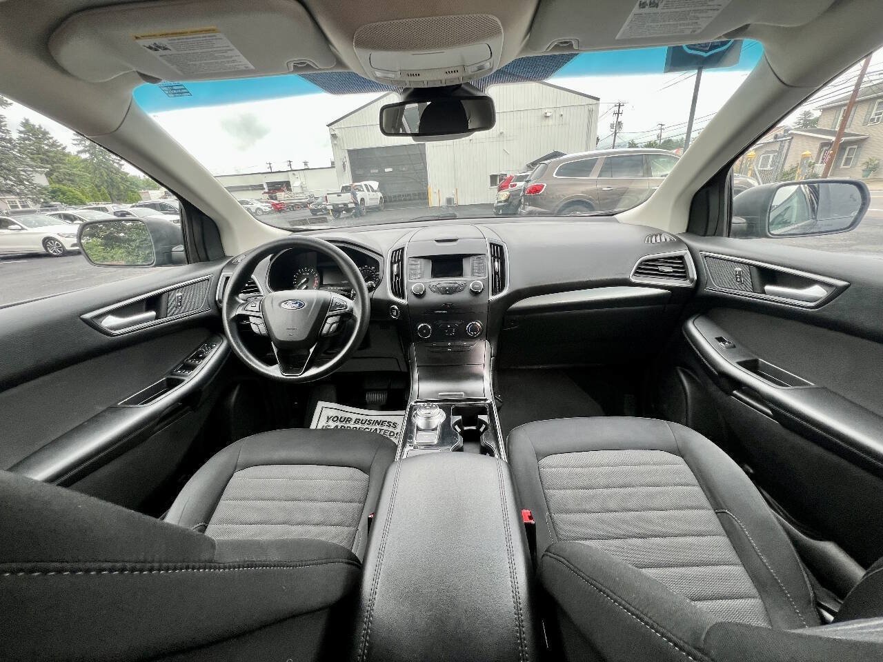 Used 2019 Ford Edge SE AWD/4WD image 12