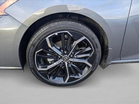 Used 2025 Nissan Altima 2.5 SR image 22