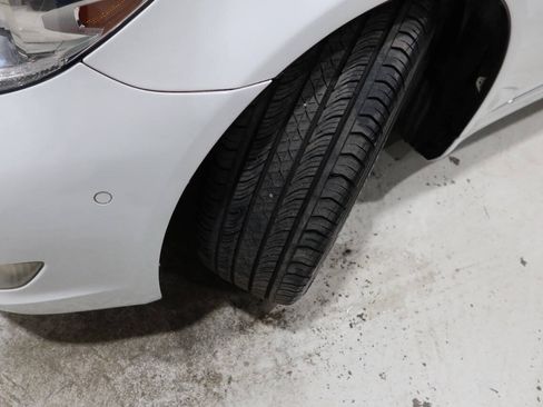 Used 2012 Lexus LS 460 w/ Comfort Pkg RWD image 10
