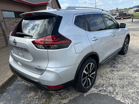 Used 2019 Nissan Rogue SL FWD image 9