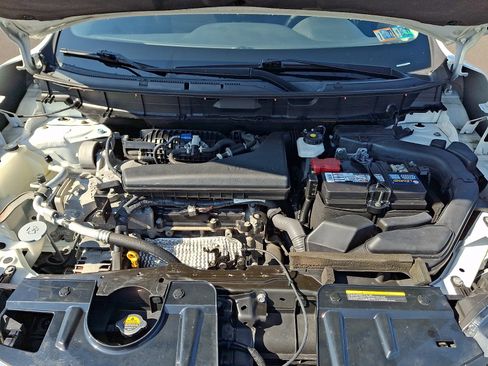 Used 2019 Nissan Rogue S AWD/4WD image 26