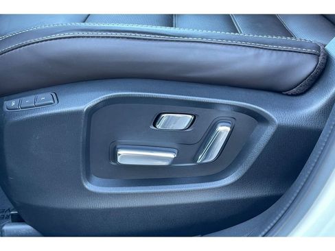 Certified 2025 MAZDA CX-5 Signature image 14