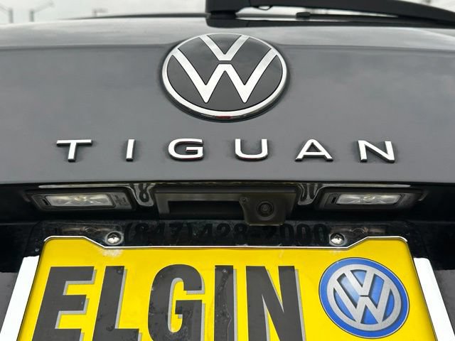 Certified 2024 Volkswagen Tiguan SE R-Line AWD/4WD image 16