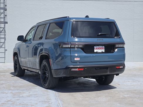 New 2026 Jeep Grand Wagoneer Limited AWD/4WD image 3