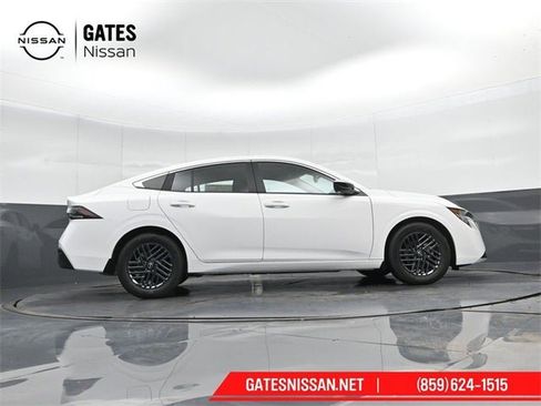 New 2026 Nissan Sentra SV w/ SV Convenience Package image 43