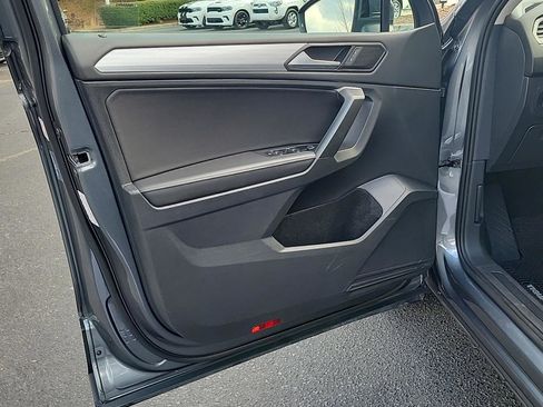 Used 2024 Volkswagen Tiguan S image 16