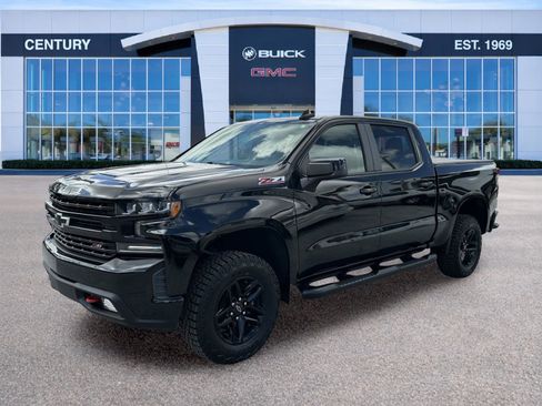 Used 2020 Chevrolet Silverado 1500 LT Trail Boss w/ Midnight Edition image 8