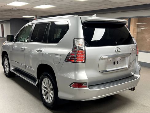 Used 2019 Lexus GX 460 AWD/4WD image 5