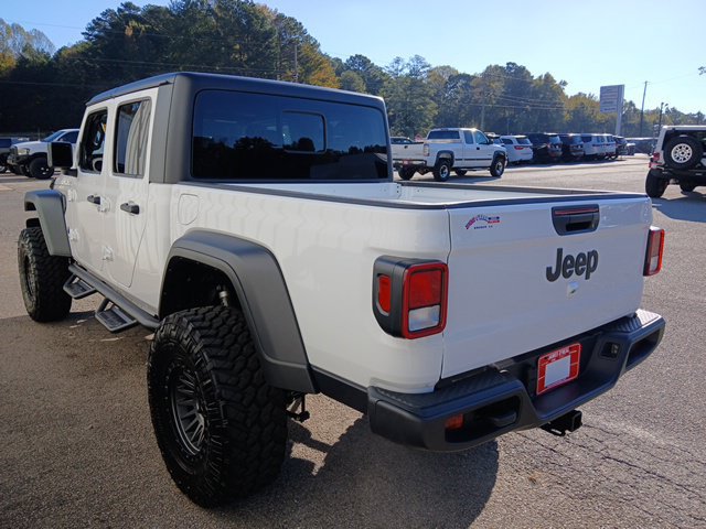 Used 2025 Jeep Gladiator Sport AWD/4WD image 8