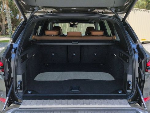 New 2026 BMW X5 xDrive40i w/ M Sport Package AWD/4WD image 13